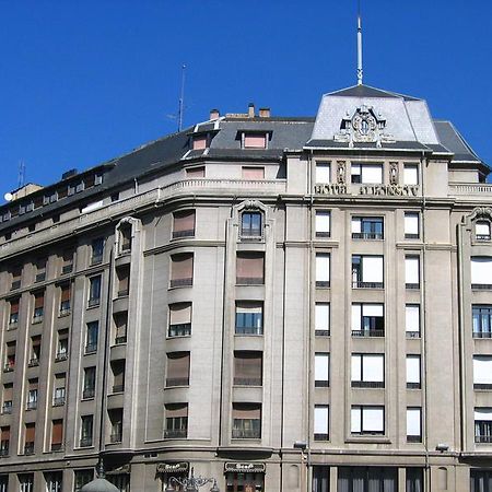 Occidental León Alfonso V Leão Exterior foto
