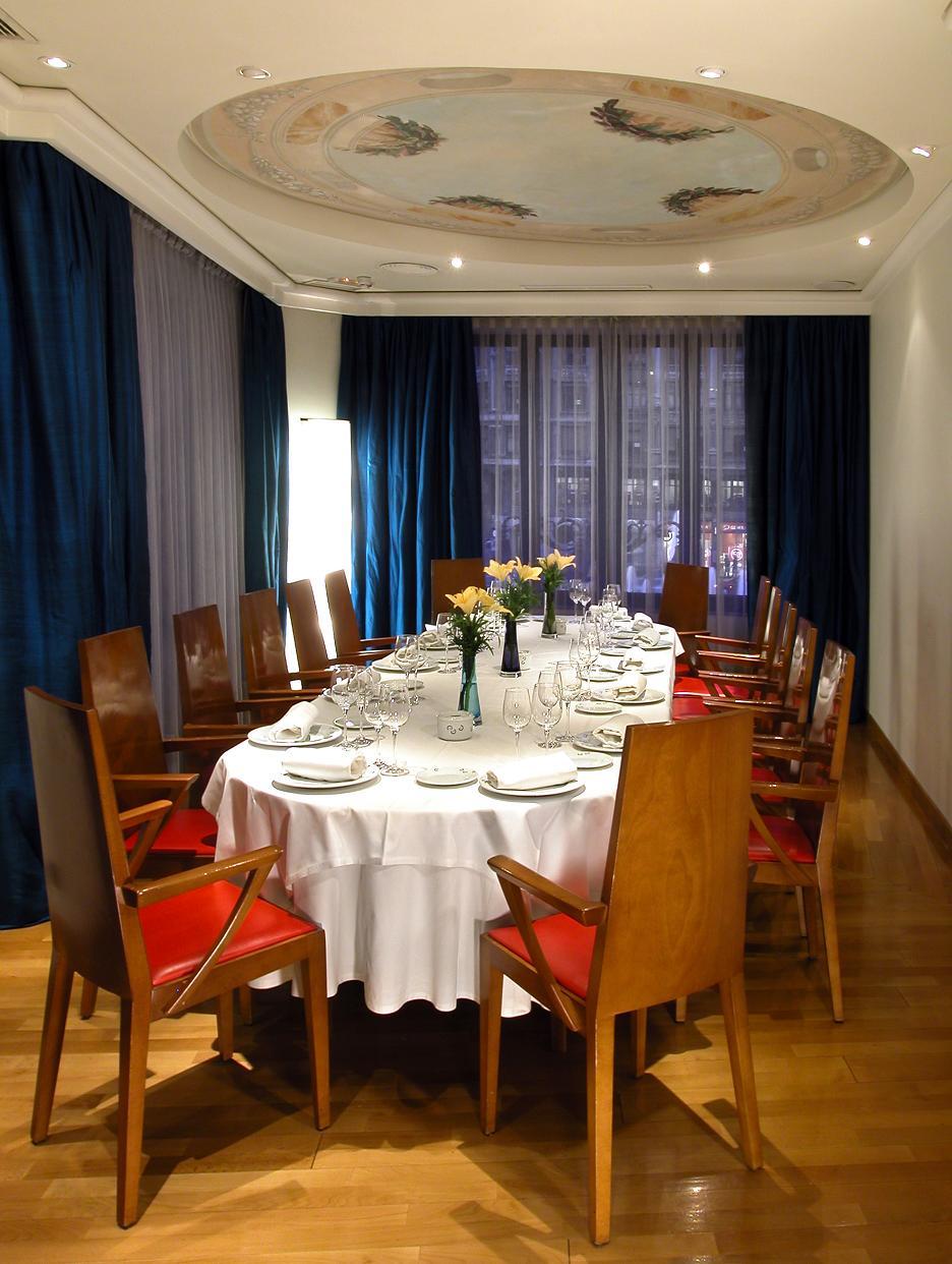 Occidental León Alfonso V Leão Restaurante foto
